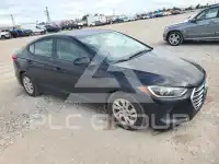 2018 Hyundai Elantra photo