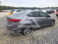 2018 Hyundai Elantra photo