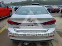 2018 Hyundai Elantra photo