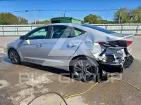 2018 Hyundai Elantra фото