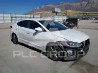 2018 Hyundai Elantra photo