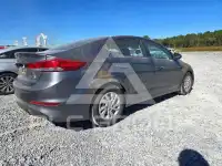 2018 Hyundai Elantra photo