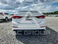 2018 Hyundai Elantra фото