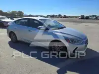 2018 Hyundai Elantra фото