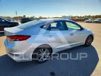 2018 Hyundai Elantra фото
