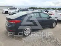 2018 Hyundai Elantra photo