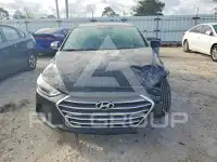 2018 Hyundai Elantra фото