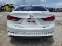 2018 Hyundai Elantra фото
