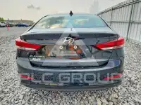2018 Hyundai Elantra фото