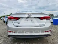 2018 Hyundai Elantra фото