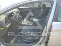 2018 Hyundai Elantra фото