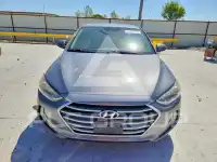 2018 Hyundai Elantra photo