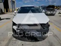 2018 Hyundai Elantra photo
