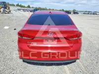 2018 Hyundai Elantra фото