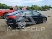 2018 Hyundai Elantra фото