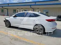 2018 Hyundai Elantra photo
