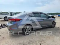 2018 Hyundai Elantra photo
