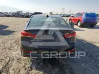 2018 Hyundai Elantra фото