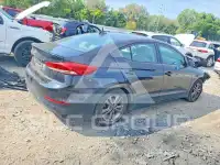 2018 Hyundai Elantra фото