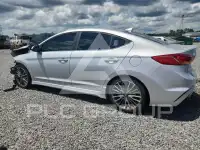 2018 Hyundai Elantra photo