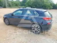 2018 Hyundai Elantra photo