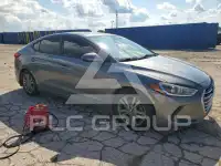 2018 Hyundai Elantra photo