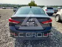 2018 Hyundai Elantra фото
