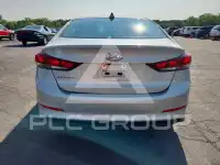 2018 Hyundai Elantra фото