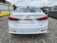 2018 Hyundai Elantra фото