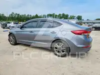 2018 Hyundai Elantra photo
