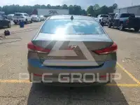 2018 Hyundai Elantra фото