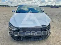 2018 Hyundai Elantra фото