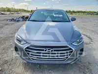 2018 Hyundai Elantra фото