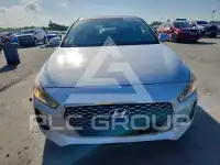 2018 Hyundai Elantra photo