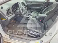 2018 Hyundai Elantra photo