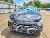 2018 Hyundai Elantra фото