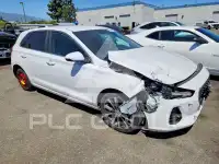 2018 Hyundai Elantra photo