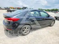 2018 Hyundai Elantra фото