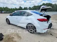 2018 Hyundai Elantra фото