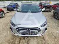 2018 Hyundai Elantra photo