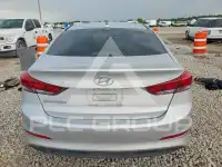 2018 Hyundai Elantra фото