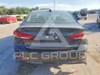 2018 Hyundai Elantra фото