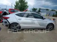 2018 Hyundai Elantra фото