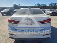 2018 Hyundai Elantra фото