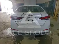 2018 Hyundai Elantra фото