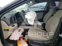 2018 Hyundai Elantra фото