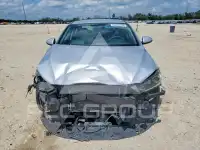 2018 Hyundai Elantra фото
