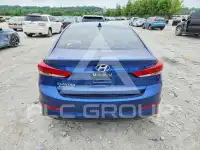 2018 Hyundai Elantra фото