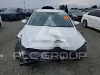 2018 Hyundai Elantra photo