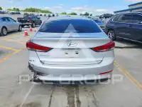 2018 Hyundai Elantra фото